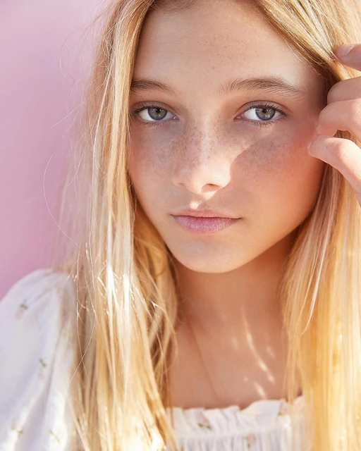 Alyssa Pizer Management