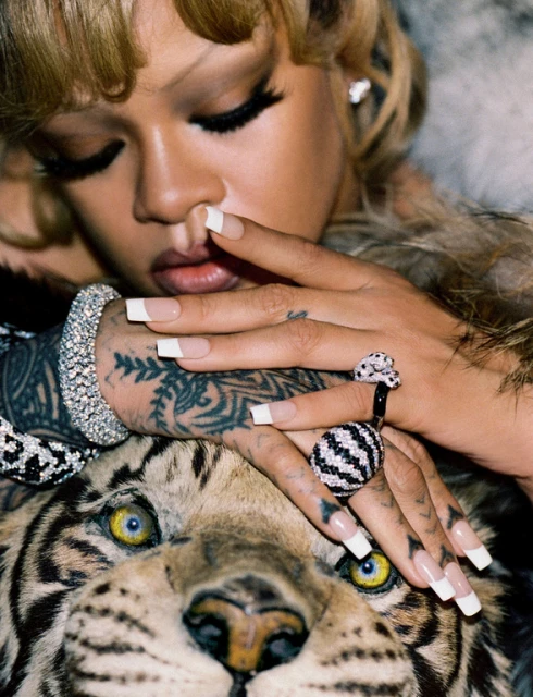 Camilla Lowther Management