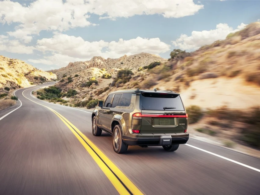 Elizabeth Pojé + Associates