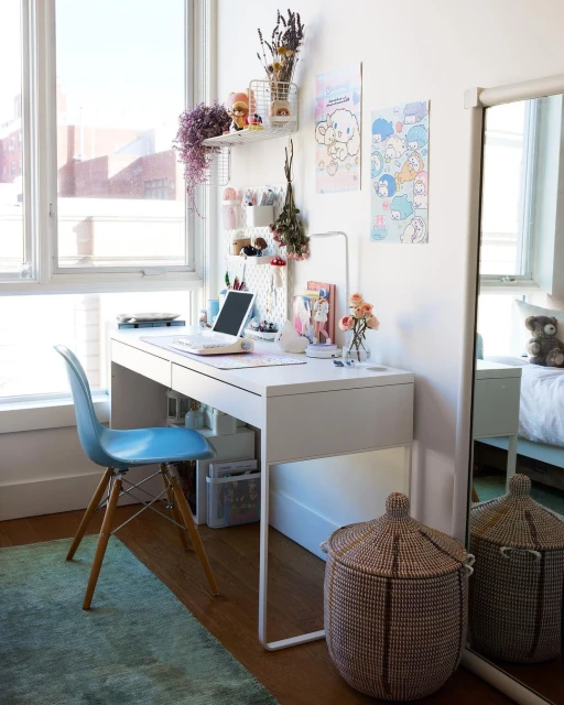 Pat Bates & Associates