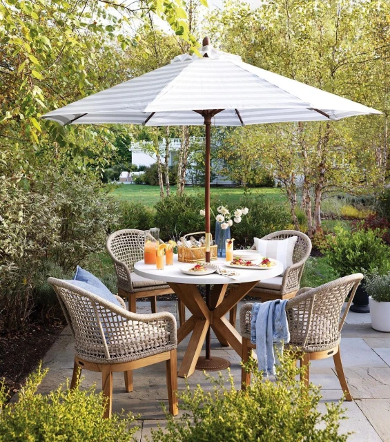 Pat Bates & Associates