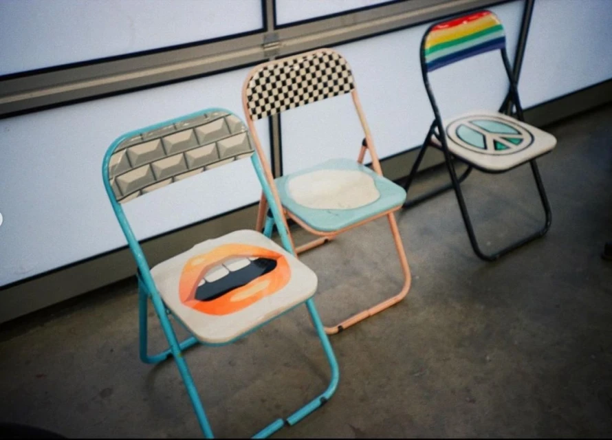 Favourite Colour: Black