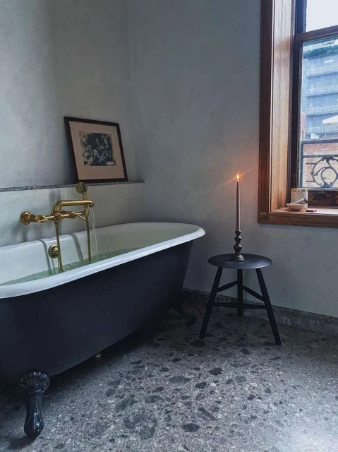 Laird and Good Company