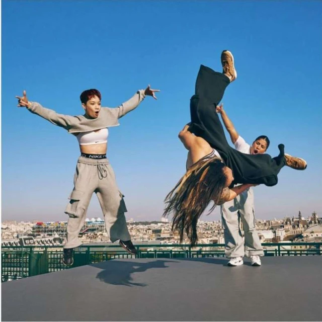 Laird and Good Company