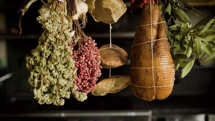 Pat Bates & Associates