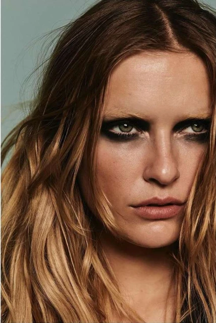 P.a Hüe De Fontenay