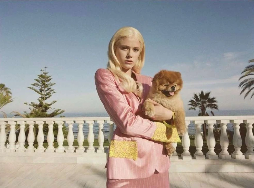 Stephanie Sian Smith