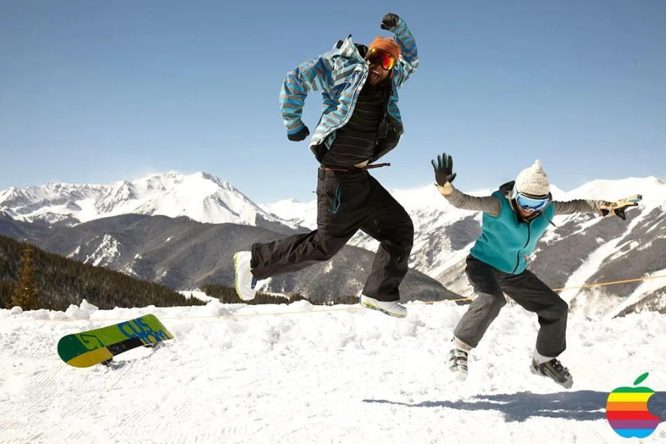 Thayer Allyson Gowdy