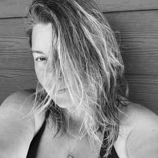 Thayer Allyson Gowdy