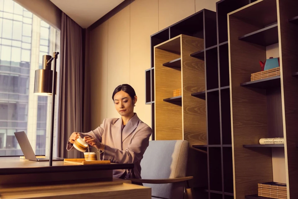 Pat Bates & Associates