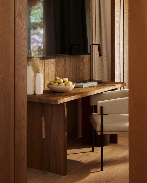 Pat Bates & Associates