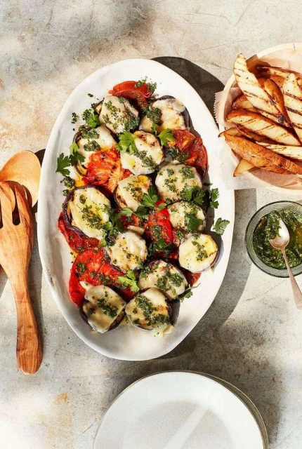 Lucid Representation