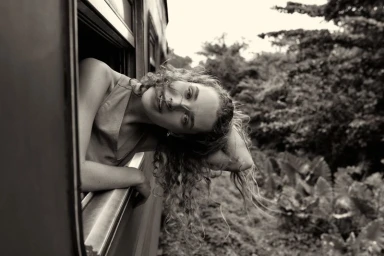 Banana Republic Spring 2025: For The Curious