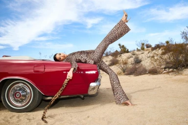 Alice and Olivia Spring 2025 campaign