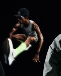 NIKE STRIDE AND SWIFT