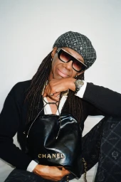 Chanel Eyewear - Issue 31