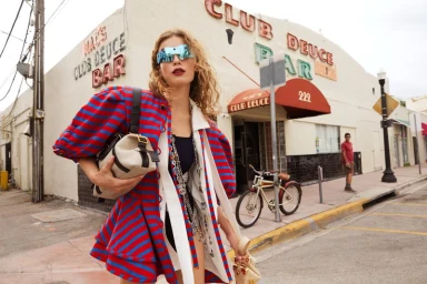 Happy Days. Un souffle d’énergie booste les accessoires pop d’une saison en couleurs