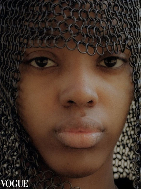 Stencer Saintelange: April 2025