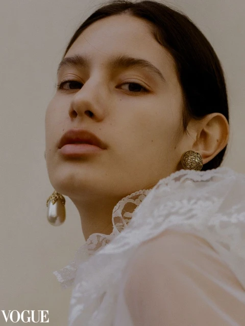 Stencer Saintelange: April 2025