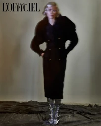 Light Borne Elegance