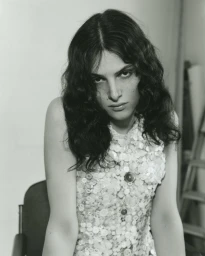 Ellen Hodakova Larsson