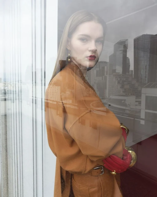 时装的「犀利」与「强势」是怎么一回事？