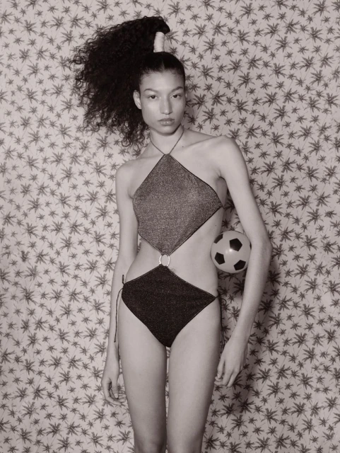 SUAVE 6 Indoor Summer