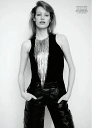 Jacqui / Photography by Charlotte Stouvenot