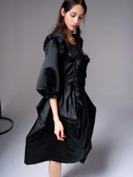 Comme des Garcons / noir kei ninomiya