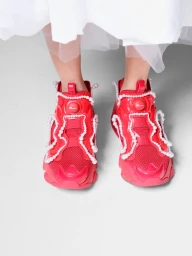 Comme des Garcons / noir kei ninomiya