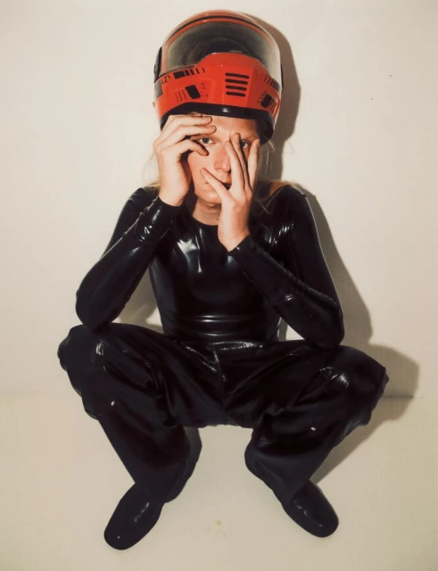 If you blink I break the spell