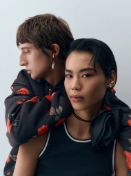 Deins ist Meins by Tobias Wahl