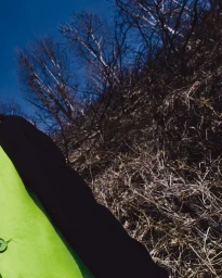 어둠과 날카로움의 경계에 선 2025 S/S 맨즈 키룩