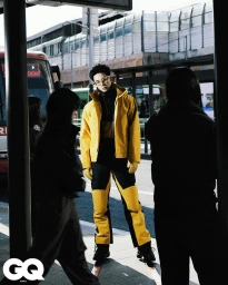 다른 곳, 같은 시간