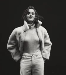 Ellie Cole's Nee Era