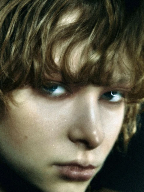 Echos of light and form