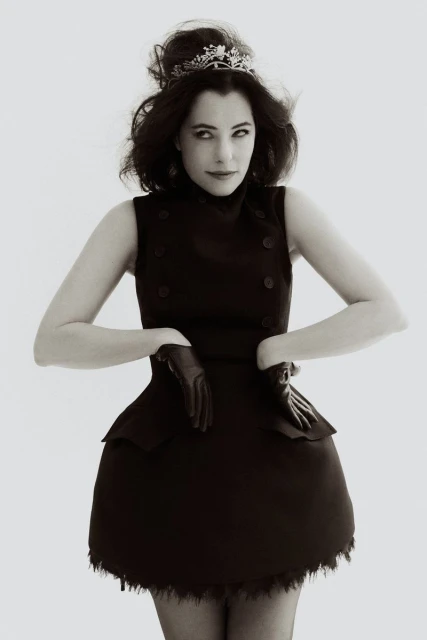 Parker Posey Powers up