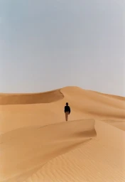 ZARA MAN Spring 2025: Running to the sun