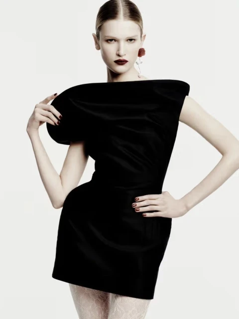 Magda Butrym Pre-Fall 2025