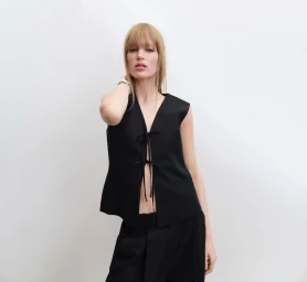 COS Spring/Summer 25 Collection