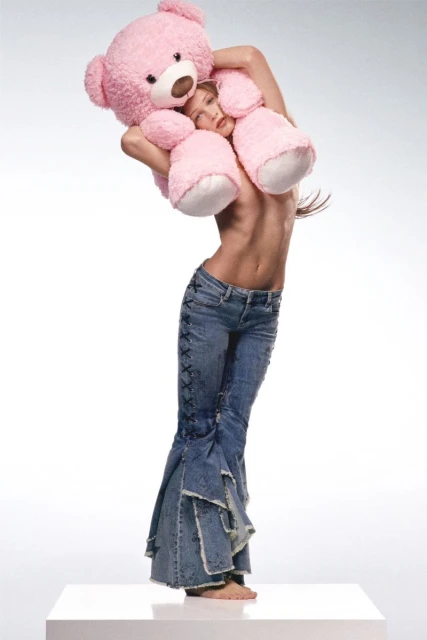 DESIGUAL BY MARIA ESCOTÉ AW25