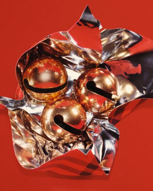 Burberry Festive Gifting Campaign