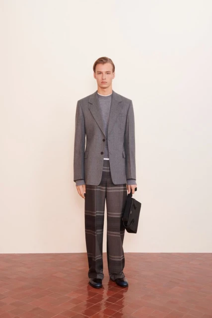 Ferragamo Pre-Fall 2025 Lookbook