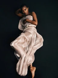 Déhanche Spring 25 Collection