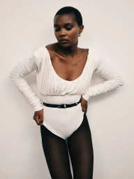 Déhanche Spring 25 Collection