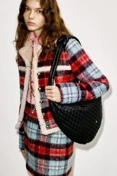 N21 Pre-Fall 2025 Lookbook