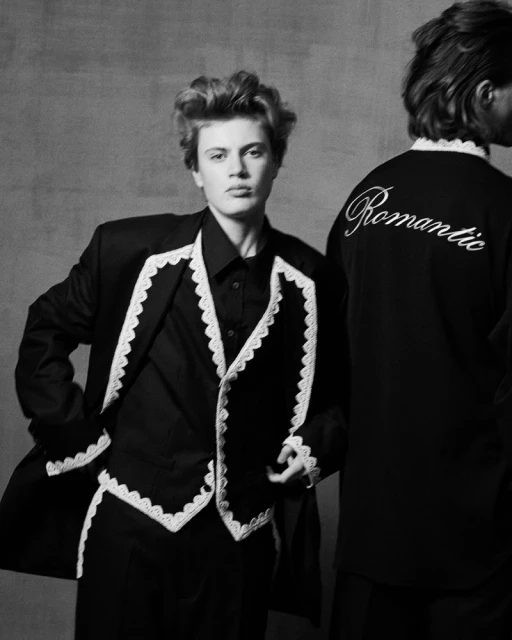 Moschino F/W 25 Men's & Pre-Fall 2025 Lookbook