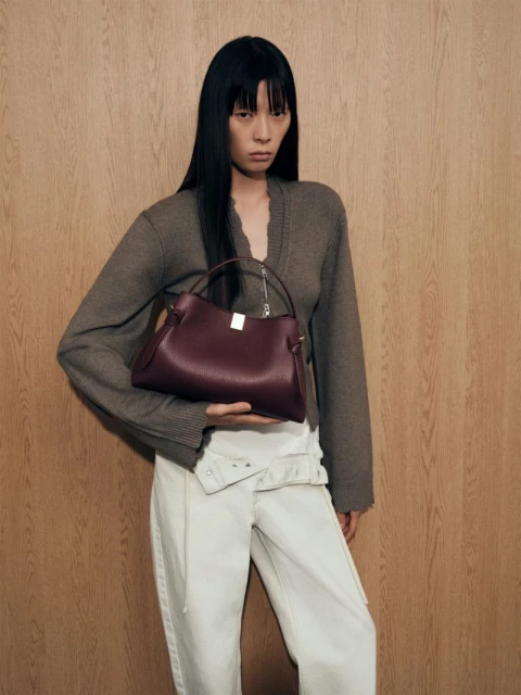 Yuzefi RS 25 campaign