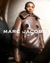 MARC JACOBS 2025 RUNWAY