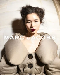 MARC JACOBS 2025 RUNWAY